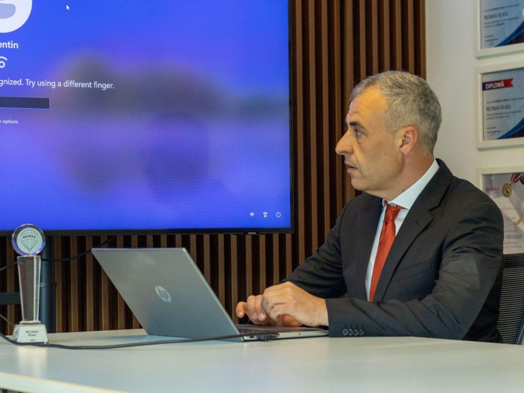 REMAX Klass transformă alegerea unei hale de producție într-un proces strategic – prin consultanța oferită de Valentin Bucheru