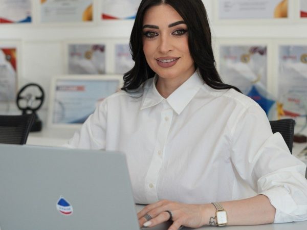 Manuela Halasag construiește încredere – și odată cu ea REMAX Klass schimbă perspectiva asupra experienței de cumpărare în ansambluri rezidențiale